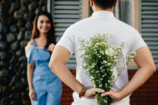 🧭 10 Deep Questions Couples Should Ask to Strengthen Their Relationship