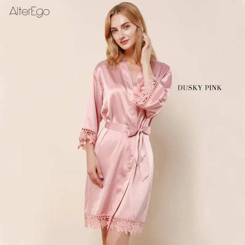 Silky Gowns Bride Tribe Wedding Morning Robes Hen Party Beautiful Lace Detail to Cuffs and Hem Robes Ladies Dressing Gown Kimono