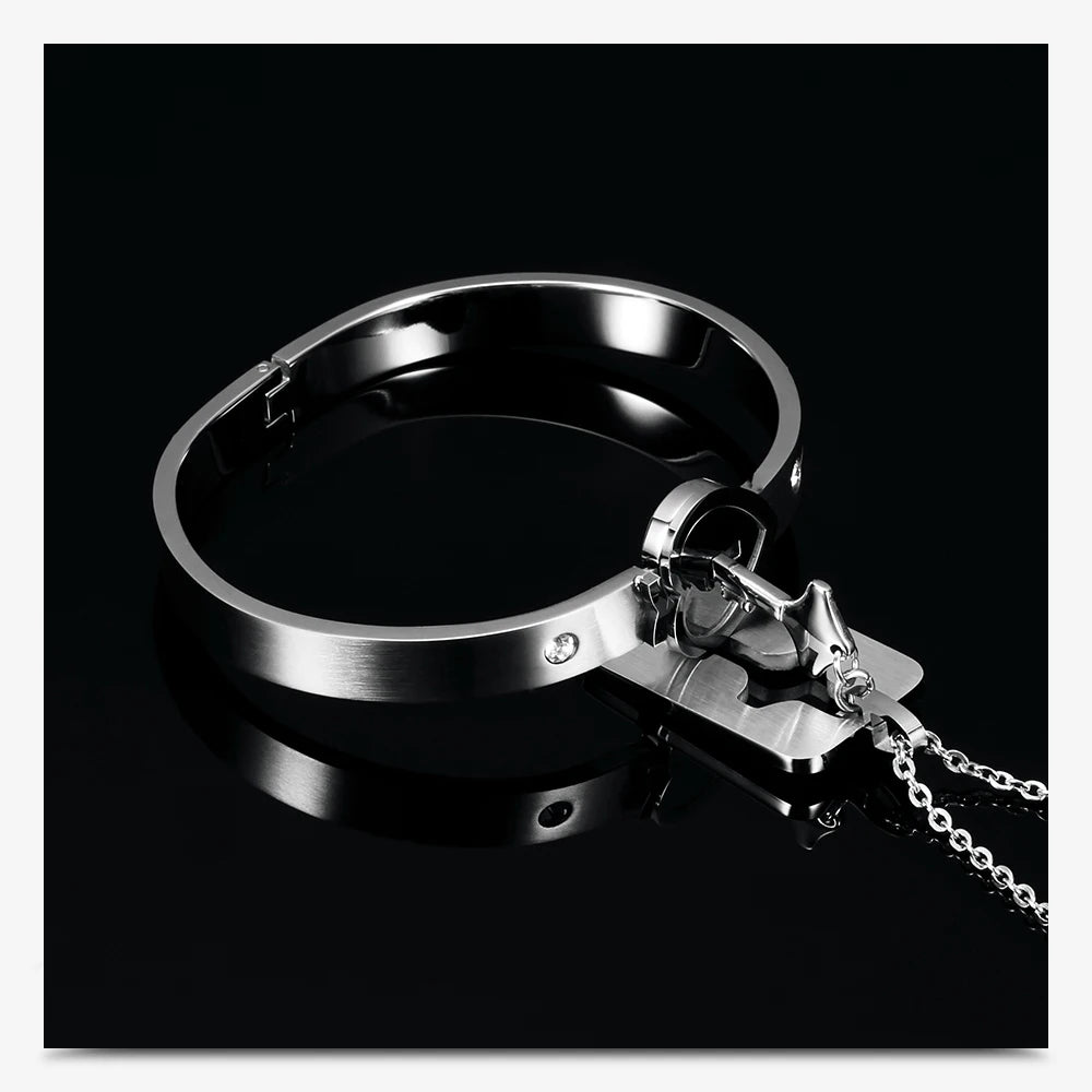 Couple Jewelry Stainless Steel Bracelet Love Heart Lock Bracelets Bangles Key Pendant Necklace for Women Men Lover Jewelry Gift