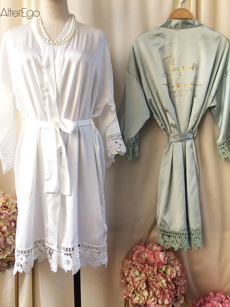 Silky Gowns Bride Tribe Wedding Morning Robes Hen Party Beautiful Lace Detail to Cuffs and Hem Robes Ladies Dressing Gown Kimono
