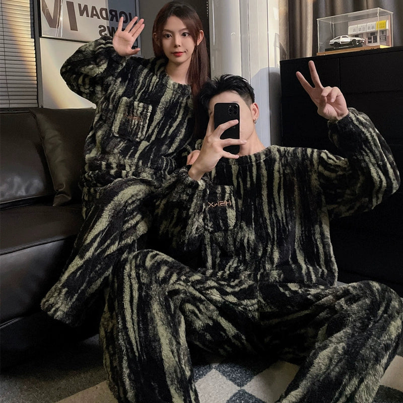 Couple Pajamas Women's Coral Fleece Winter Thickened Fleece-lined Autumn and Winter Day Flannel Plus Size Men's Home Wear Suit