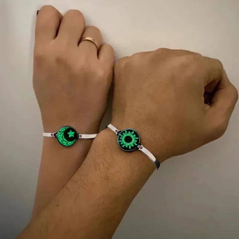1/2Pcs Romantic Luminous Bracelets for Women Men Sun Moon Couple Metal Rope Matching Bracelet Valentine's Day Jewelry Gifts