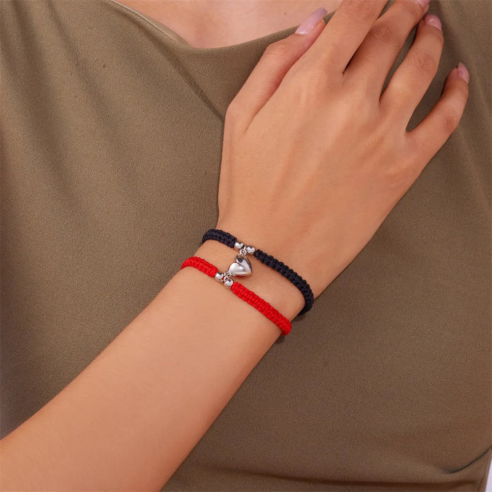 2pcs Hand-Woven Couple Bracelet Magnetic Heart Shape Braid Rope Bracelet Men'S and Women'S Gift for Anniversary Wrist Chain
