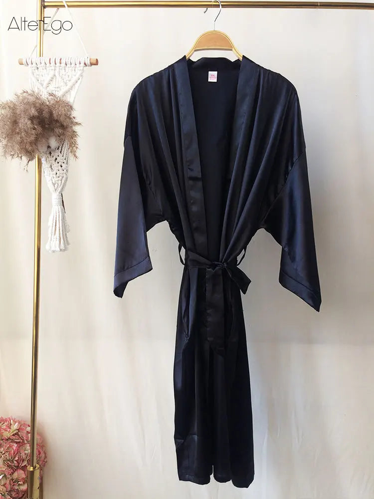 Customized Men's Bathrobe Silk Couple Set King and Queen Bath Robe Wifey and Hubby Robe Satin Valentine's Day Bathrobes Personal